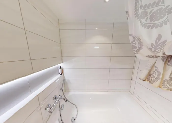 Ueber Den Daecher Von 民宿 *